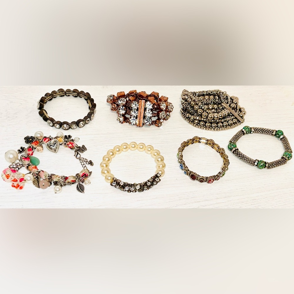 Beautiful Array of Multi-Color Bracelets LOT - Picture 2 of 16